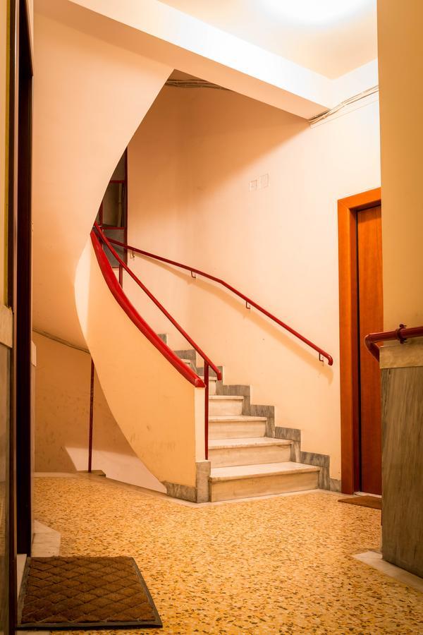Martin'S Akropolis Loft Athens Exterior photo